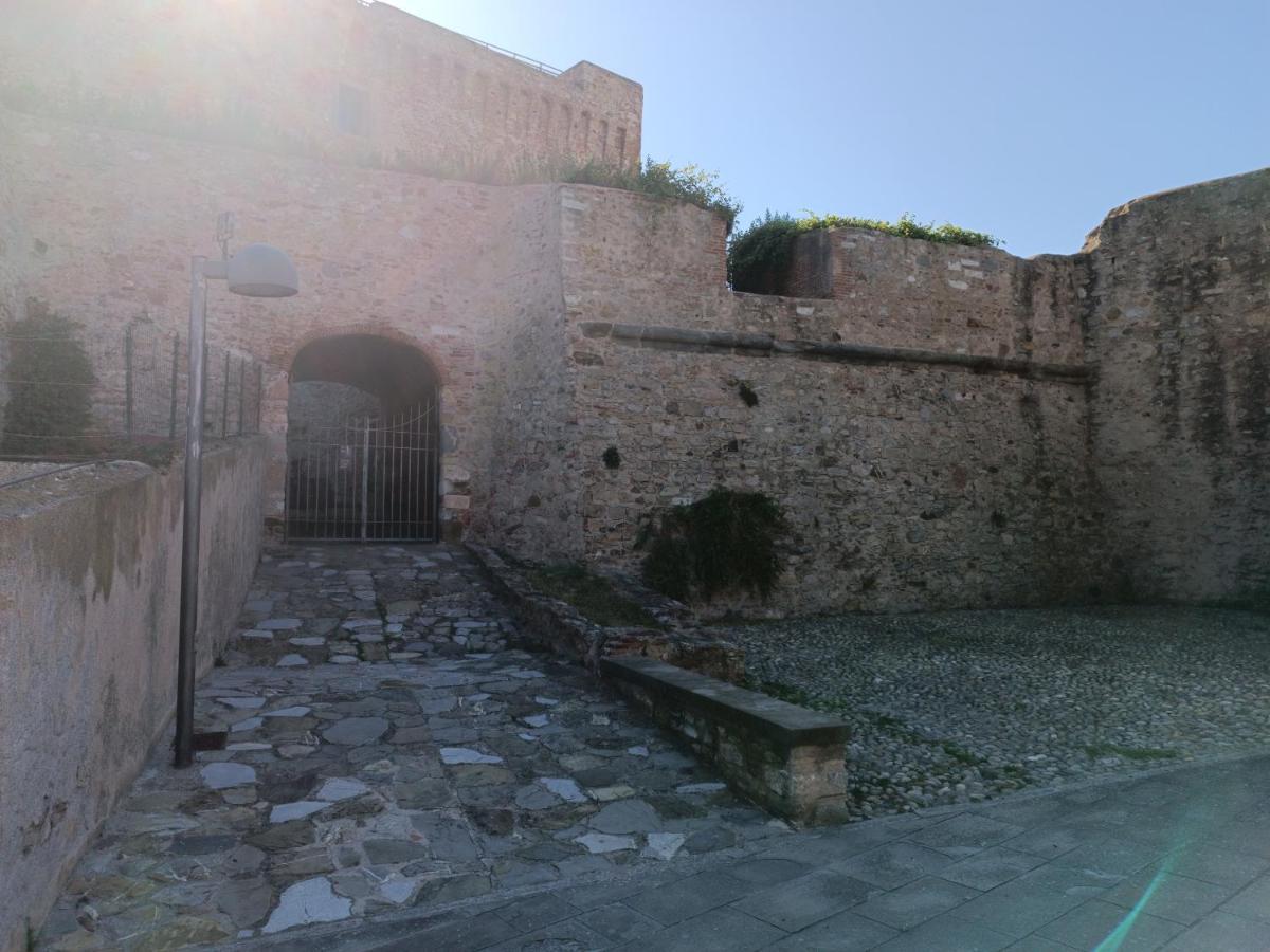 Ferienwohnung La Vista Storica Piombino Exterior foto