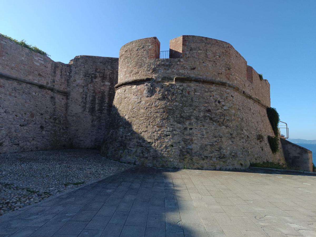 Ferienwohnung La Vista Storica Piombino Exterior foto